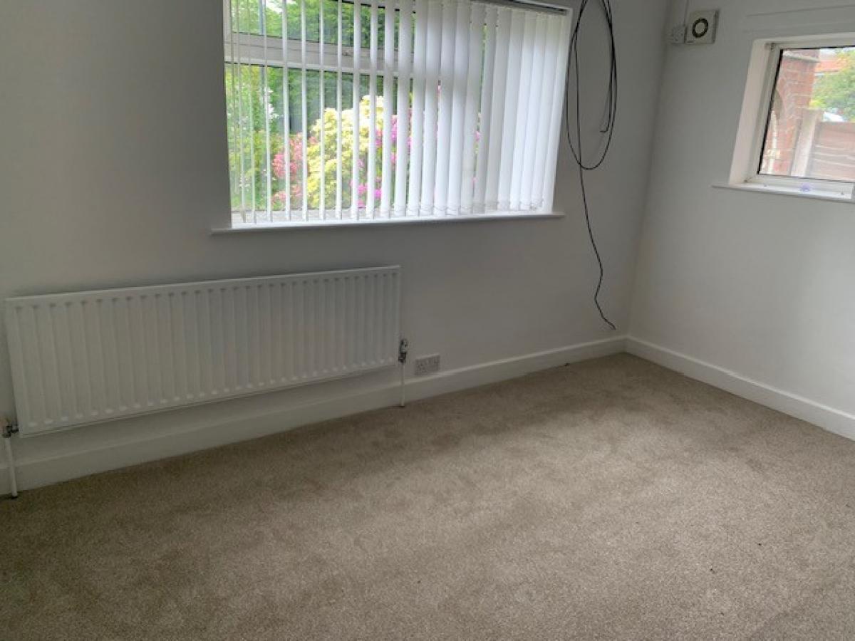 Image of 2 Bedroom Detached Bungalow, Springfield, Littleover