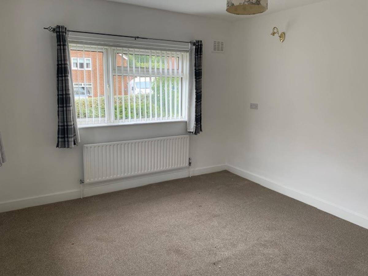 Image of 2 Bedroom Detached Bungalow, Springfield, Littleover