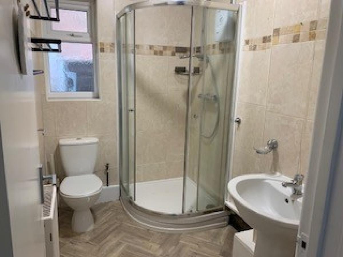 Image of 2 Bedroom Detached Bungalow, Springfield, Littleover
